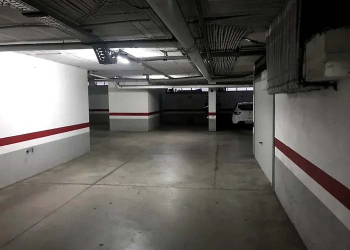 Golfsur-jacuzzi-privateparking-2bath-4bedroom-4tv-netflx-fastwifi *