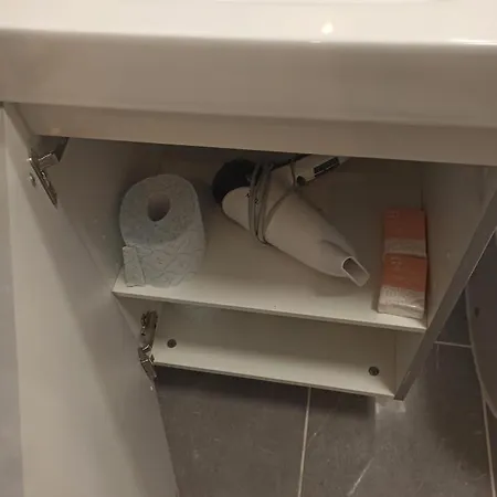 Apartment Golfsur-jacuzzi-privateparking-2bath-4bedroom-4tv-netflx-fastwifi