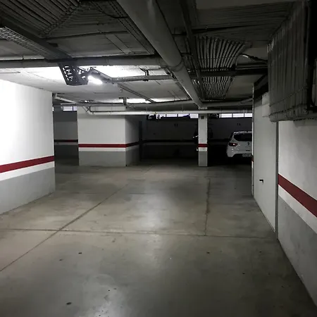 Golfsur-jacuzzi-privateparking-2bath-4bedroom-4tv-netflx-fastwifi *