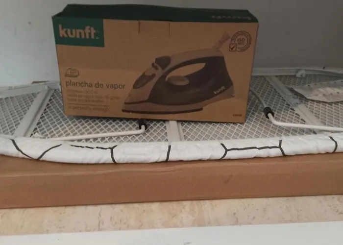 Golfsur-jacuzzi-privateparking-2bath-4bedroom-4tv-netflx-fastwifi Apartment