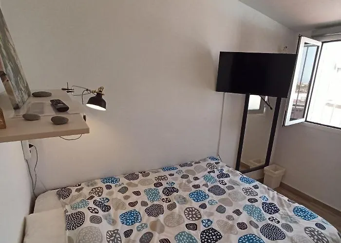 Lejlighed Golfsur-jacuzzi-privateparking-2bath-4bedroom-4tv-netflx-fastwifi *