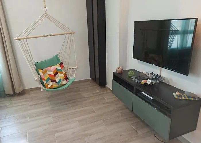 Golfsur-jacuzzi-privateparking-2bath-4bedroom-4tv-netflx-fastwifi